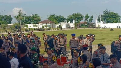 H-1 Pencoblosan Pemilu, Ribuan Personel Pengamanan di Brebes Digeser ke TPS