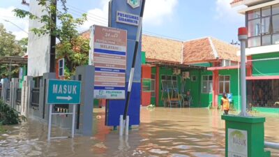 Banjir Brebes Rendam Dua Puskesmas, Pelayanan Ditutup Sementara