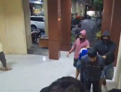 Polisi Gerebek Tempat Produksi Tembakau Sintetis di Rumah Kos di Luwungragi Brebes, 3 Pemuda Ditangkap