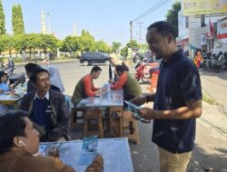 Jelang Hari Pelanggan Nasional, PLN Tegal Sapa Pelanggan di Pasar Pagi Kota Tegal