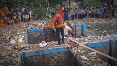 Anak TK Terpeleset dan Tenggelam di Irigasi Songgom Brebes Ditemukan Tewas 1,5 km dari Lokasi Kejadian