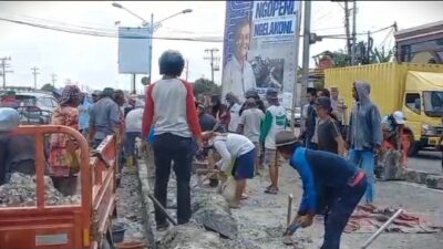 Pembongkaran Pembatas Jalan Simpang Tiga Pejagan