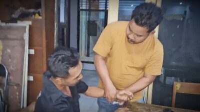 Kepergok Warga Saat Mencuri Tabung Gas Elpiji, Pria di Brebes Digelandang ke Kantor Polisi