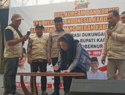 Kontrak Politik Mitha-Wurja dengan Petani Bawang, Janji Borong Bawang saat Harga Anjlok