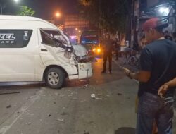 Diduga Sopir Mengantuk, Kecelakaan Beruntun Libatkan 4 Kendaraan di Simpang Kota Brebes