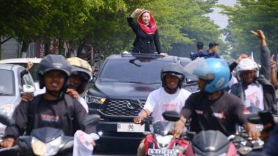 FOTO: Hari Terakhir, Mitha-Wurja Kampanye Maraton dan Sapa Pendukung