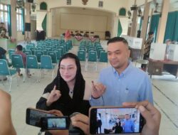 Nyoblos di TPS 27 Kelurahan Brebes, Mitha Optimistis Menang Raih Suara 78,9 Persen