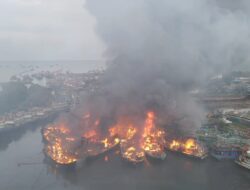 Peristiwa Kebakaran Kapal Nelayan di Pelabuhan Kota Tegal Tercatat 22 Kapal