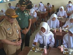 3000 Siswa di 10 Sekolah di Brebes Jadi Sasaran Program Makan Bergizi Gratis Tahap Awal