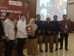 Pasangan Mitha-Wurja Ditetapkan Sebagai Bupati dan Wakil Bupati Terpilih Pilkada Brebes 2024