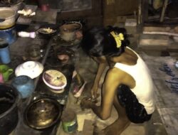 Wanita Keluarga Miskin di Brebes Sering Ngamuk Depresi, Kerap Sekap Anaknya di Kamar