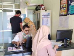 Hari Pertama Program Pemeriksaan Kesehatan Gratis di Brebes Terkendala Aplikasi Satu Sehat