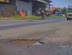 Waspada, Kondisi Jalur Mudik di Brebes Banyak yang Berlubang dan Bahayakan Pengendara