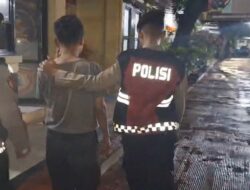 Remaja Gangster Babak Belur Dimassa Setelah Nyaris Bacok Polisi Saat Patroli di Pebatan Brebes