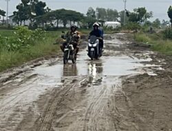 Warga Keluhkan Jalan di Kubangsari Brebes Tak Kunjung Dibangun, Ini Alasan Bupati