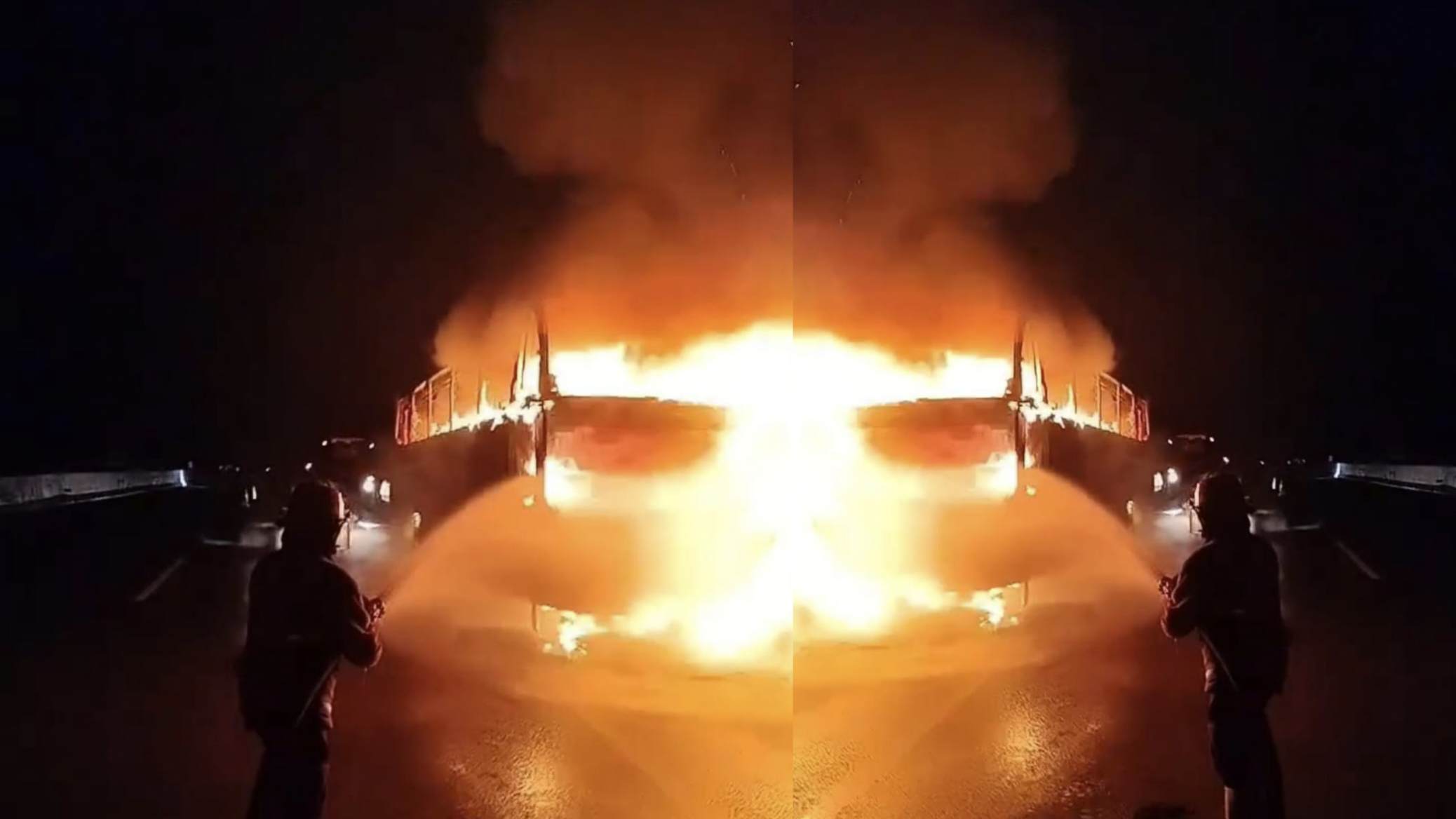 Bus PO Akas Aurora Terbakar