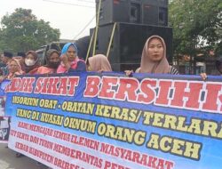 “Warung Aceh” Diduga Jual Obat Terlarang di Brebes, Ratusan Warga Demo Kantor DPRD
