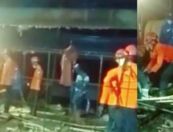 Kandang Ayam di Bulusari Brebes Ambruk, Satu Pekerja Diduga Tewas Tertimpa Reruntuhan
