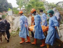 Sepekan Tak Terlihat, Pak RT Dobrak Rumah Kakek di Brebes, Ditemukan Membusuk