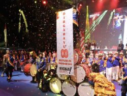 Spektakuler, Ribuan Warga Tumpah Ruah Saksikan Kreativitas Brebes Night Carnival