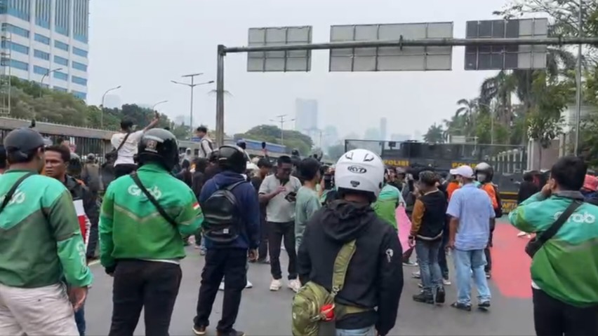 Demo Pembubaran DPR RI