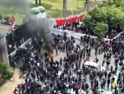 Kericuhan Meletus saat Demo Pembubaran DPR RI Dibarengi dengan Tembakan Air Mata