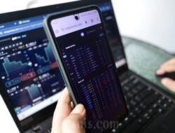 IHSG Mungkin Naik ke 8.000 Hari Ini, Pantau ADMR, BBRI, dan ERAA