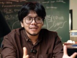 Ferry Irwandi Muncul, Tenangkan Publik Soal Kondisinya