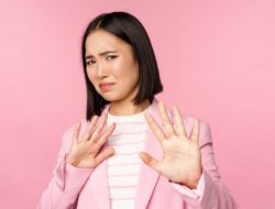 Hanya 5 Menit! 7 Cara Mengenali Orang Egois dari Perilaku