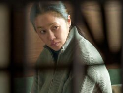 5 Pertanyaan Mencengangkan di Episode Pertama Drakor Queen Mantis