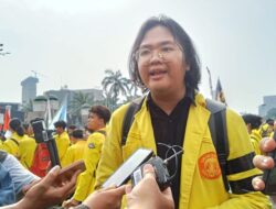 Mahasiswa UI Menolak Pernyataan Kontroversial Menkeu Purbaya Soal Tuntutan 17+8