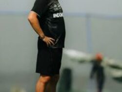 Mengapa Pelatih Belanda Kesulitan Mengalahkan Liga Indonesia: Analisis Performa dan Debut ‘Meneer’ di BRI Super League