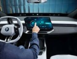 Data Pengemudi Jadi Incaran, Apple CarPlay dan Android Auto Terancam Tersisih