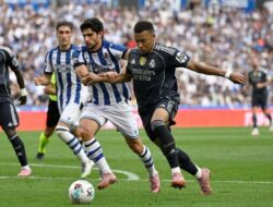 Bek Sociedad Kehilangan Akal, Mbappe Lawan Pemain SSB