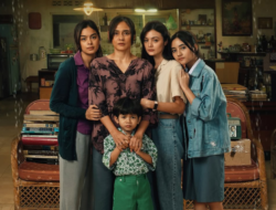 5 Alasan Film Andai Ibu Tidak Menikah dengan Ayah Harus Ditonton