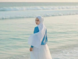 Prompt Gemini AI yang Viral di Media Sosial, Wanita Berhijab Elegan