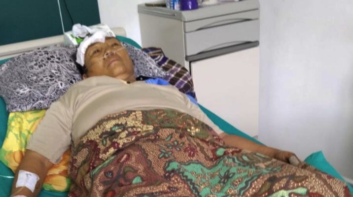 Emak emak di Brebes Dianiaya