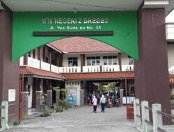 Viral Surat Pernyataan Wali Murid MTs N 2 Brebes Tidak Boleh Gugat Jika Keracunan MBG