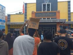 Ratusan Warga Demo Tuntut Kades Sengon Brebes Mundur atas Dugaan Asusila