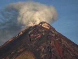 Perhatikan Arti Mimpi Gunung Meletus, Ini Makna dan Tafsir Pentingnya
