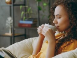 Lebih Baik Jomblo Daripada Menikah? Ini 8 Alasan Wanita Cantik Pilih Sendiri