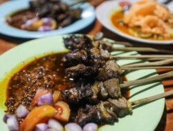 Jelajah Pelabuhan 2025: Menikmati Sate Blengong Rasa Asli