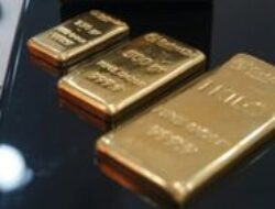 Emas Naik Dua Hari, Harga di Pegadaian Antam Capai Rp2,4 Juta: Waktunya Investor Bertindak?