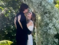 Frances Bean Cobain Pamer Foto Romantis dengan Riley Hawk di Hari Ulang Tahun Perkawinan Kedua