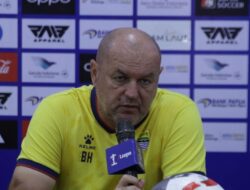 Kapten Persib Buka Suara Soal Kepulangan Bojan Hodak ke Timnas Indonesia