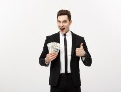 5 Shio Paling Mudah Dikaruniai Rezeki, Energi Mengalir Terus-Menerus