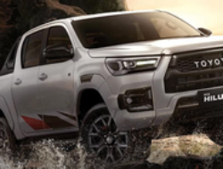 5 Mobil Pickup Double Cabin Terbaik 2025, Tangguh di Segala Medan!