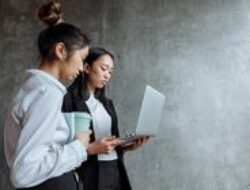 Prioritas Gen Z: Gaji Tinggi atau Kenyamanan Kerja? Ini Faktanya
