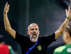 Persebaya Surabaya Terpuruk di Peringkat 10 Usai Kalah dari Persija Jakarta