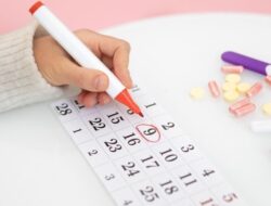 Bulan Depan, 7 Wanita Berikut Ini Akan Bawa Rezeki untuk Suami